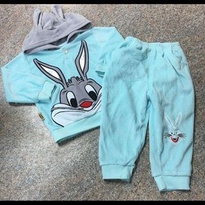 Blue velour Bugs Bunny hooded T & sweatpants sz 2t